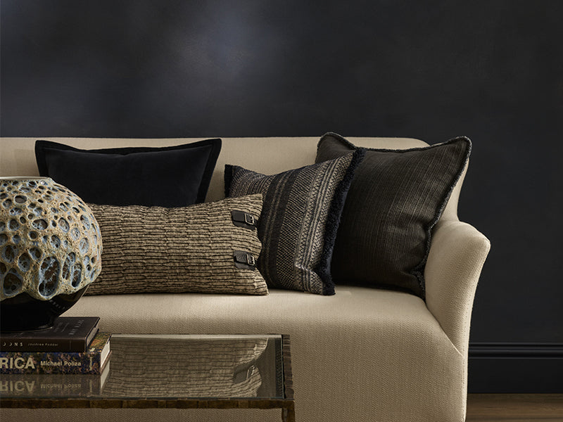 QUIET LUXURY: THE QUIET REBELLION